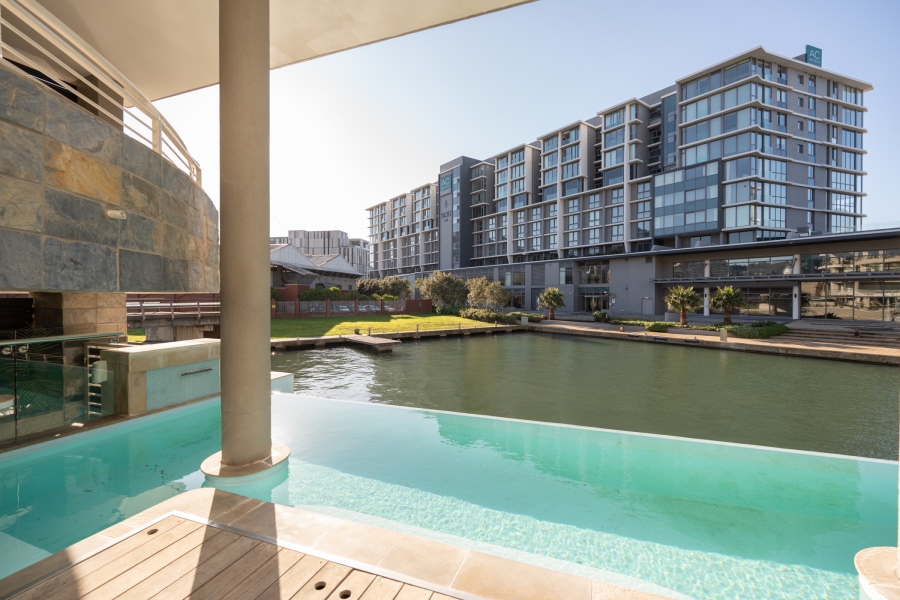 1 Bedroom Property for Sale in Foreshore Western Cape